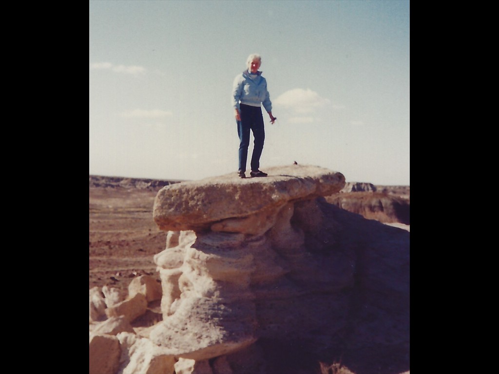 K10 Honeymoon Adventuresome Bobbi